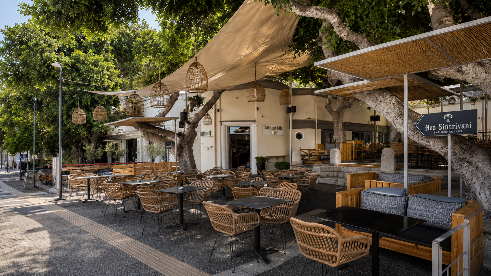 Outdoor seating at Sintrivani cafe and restaurant in Kos Town